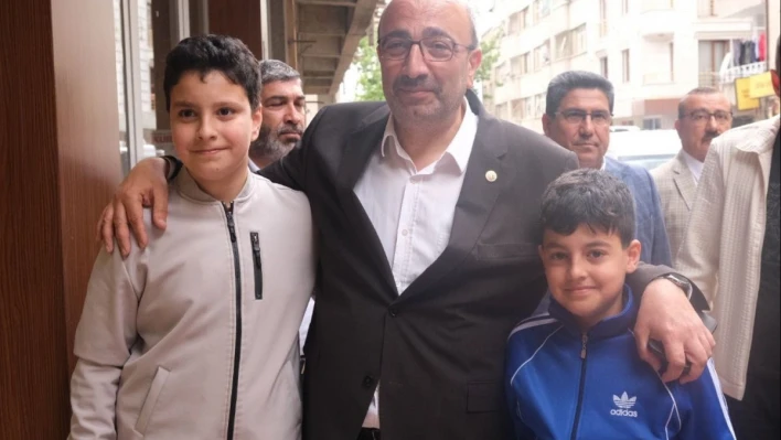 Açıkkapı: 'Elazığ halkı, meclis çoğunluğumuz olmasın diye kurulan kirli tezgahı darmadağın edecek'

