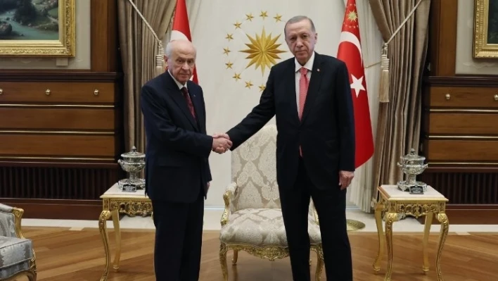 Beştepe'de ikinci tur zirvesi! Cumhurbaşkanı Erdoğan, Bahçeli ile görüştü