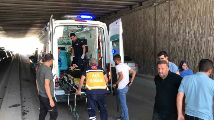 Elazığ'da otomobil ile motosiklet çarpıştı: 1 yaralı

