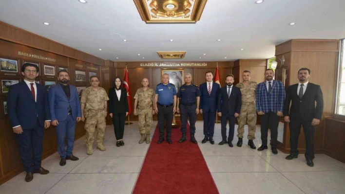 Emniyetten jandarmaya kuruluş yıldönümü ziyareti
