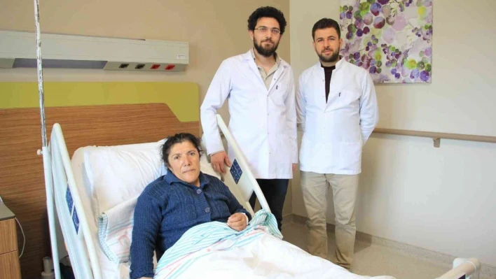 Elazığ Fethi Sekin Şehir Hastanesinde 'beyin ve epilepsi pili ameliyatları' başarı ile uygulanıyor
