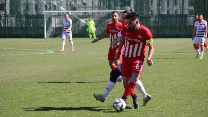 Elazığ Karakoçan FK'da iki ayrılık
