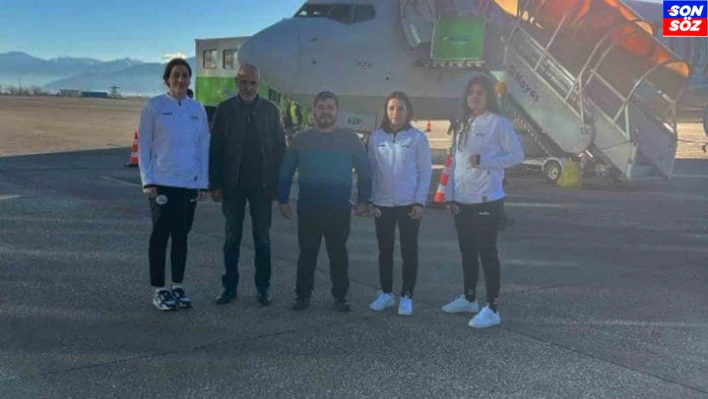 Büyük Kadınlar Türkiye Ferdi Boks Şampiyonasına Elazığ, 4 sporcuyla katıldı