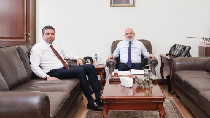 Ceketleri Çıkarttılar