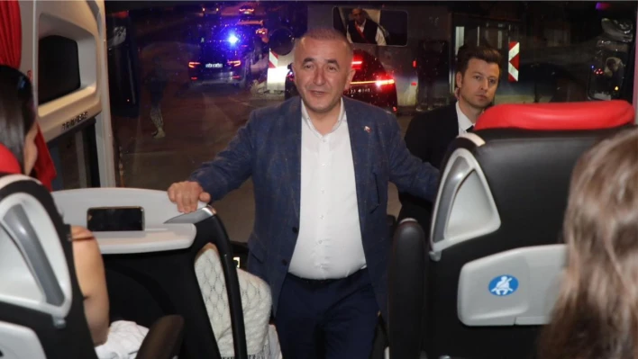 Devletin Gülümseyen Yüzü Numan Hatipoğlu