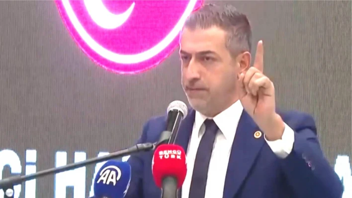 Devletinin, milletinin davası güdemeyen, gitsin davar gütsün.