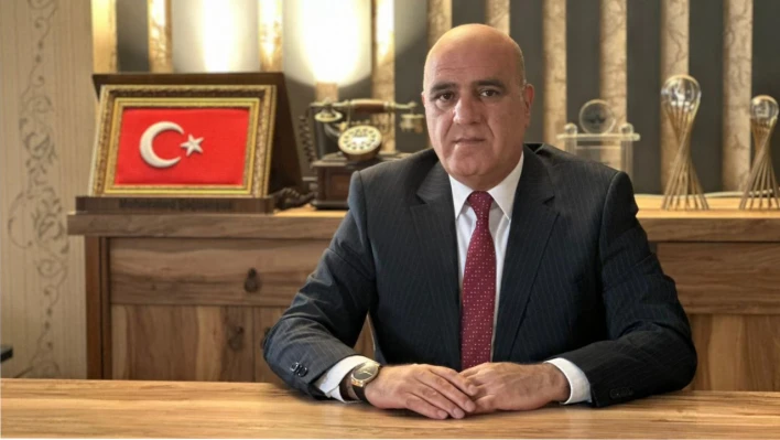 Doğrunun, adaletin, vicdanın sesi olmak kolay değil.