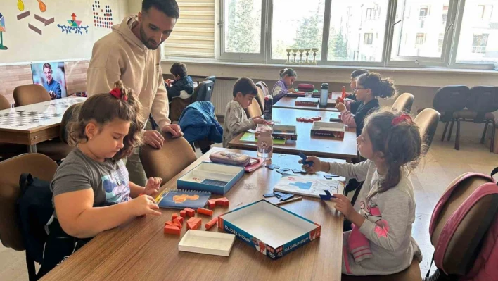 Elazığ'da gençlik merkezleri yoğun talep görüyor