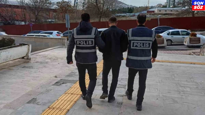 Elazığ'da haklarında kesinleşmiş hapis cezası bulunan 6 zanlı yakalandı