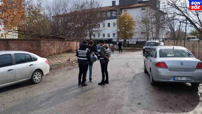 Elazığ'da okul önlerinde denetim