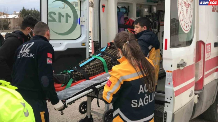 Elazığ'da trafik kazası: 5 yaralı