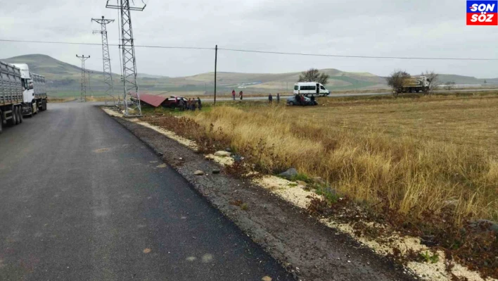 Elazığ'da trafik kazası:2 yaralı