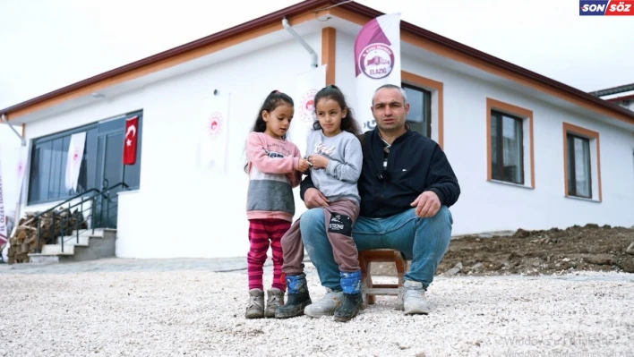 Elazığ'da yerinde dönüşümde ilk köy evi sahibine teslim edildi