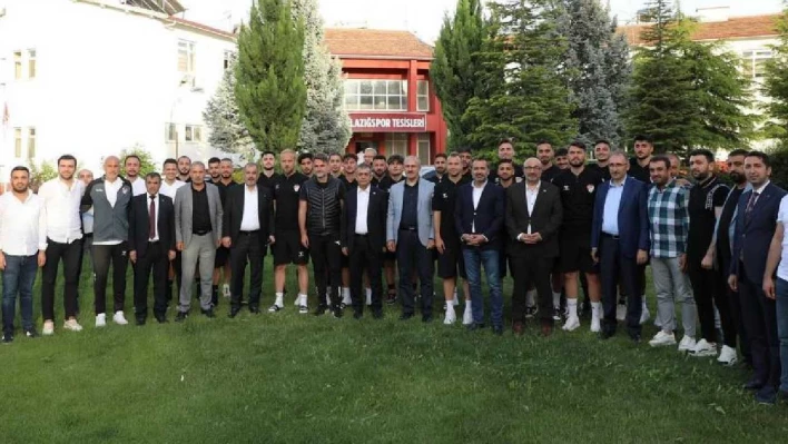 Elazığspor'a il protokolünden moral ziyareti