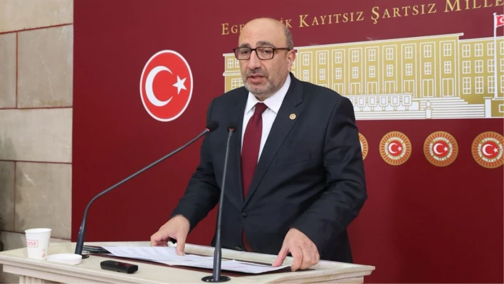 Haddini bilmeyene haddini hukukla, vakarımızla ve devlet ciddiyetimizle bildireceğiz.'