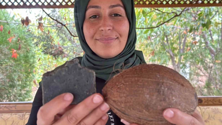 Hindistan cevizinden doğal sabun, sivilce ve lekeleri yok ediyor