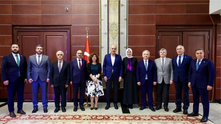 Mahmut Rıdvan Nazırlı Kazakistan'da