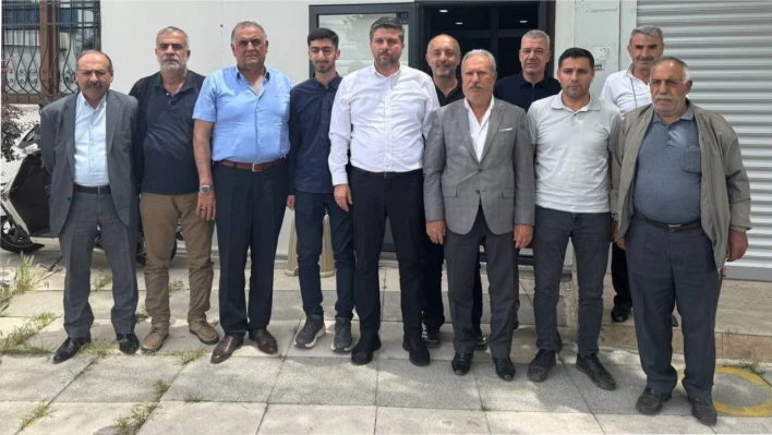 Ne duruyor,ne yoruluyor