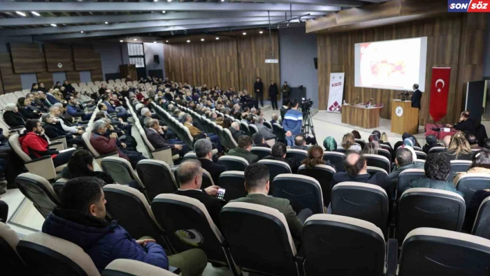 Rektör Göktaş: 'Yapmış olduğumuz konutları bilimsel verileri dikkate alarak inşa etmemiz gerekiyor'