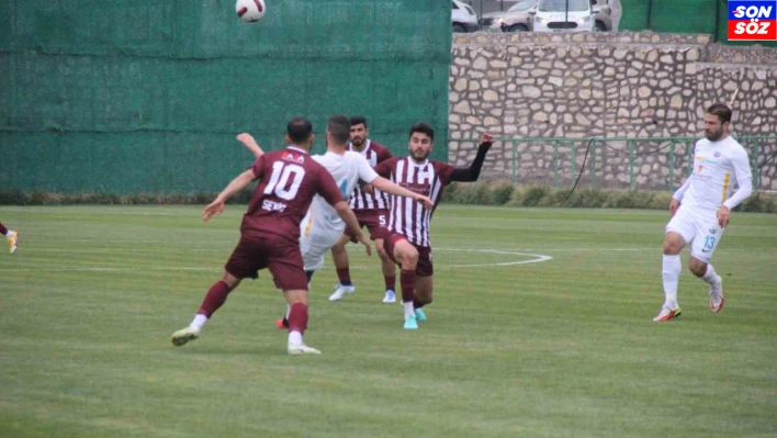 TFF 3. Lig: 23 Elazığ FK: 1 - Siirt İl Özel İdare: 2