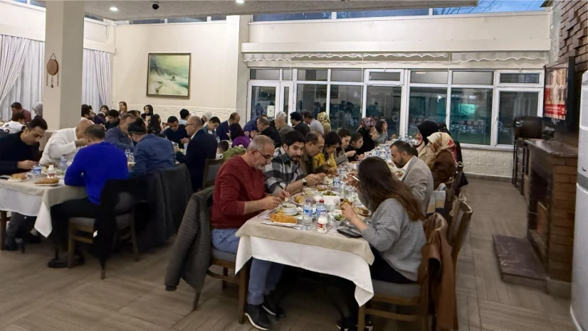 Gönüller İftarda Birleşti