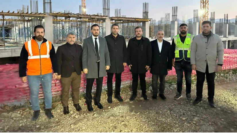 Nazırlı'dan Tebrik Çiçeği